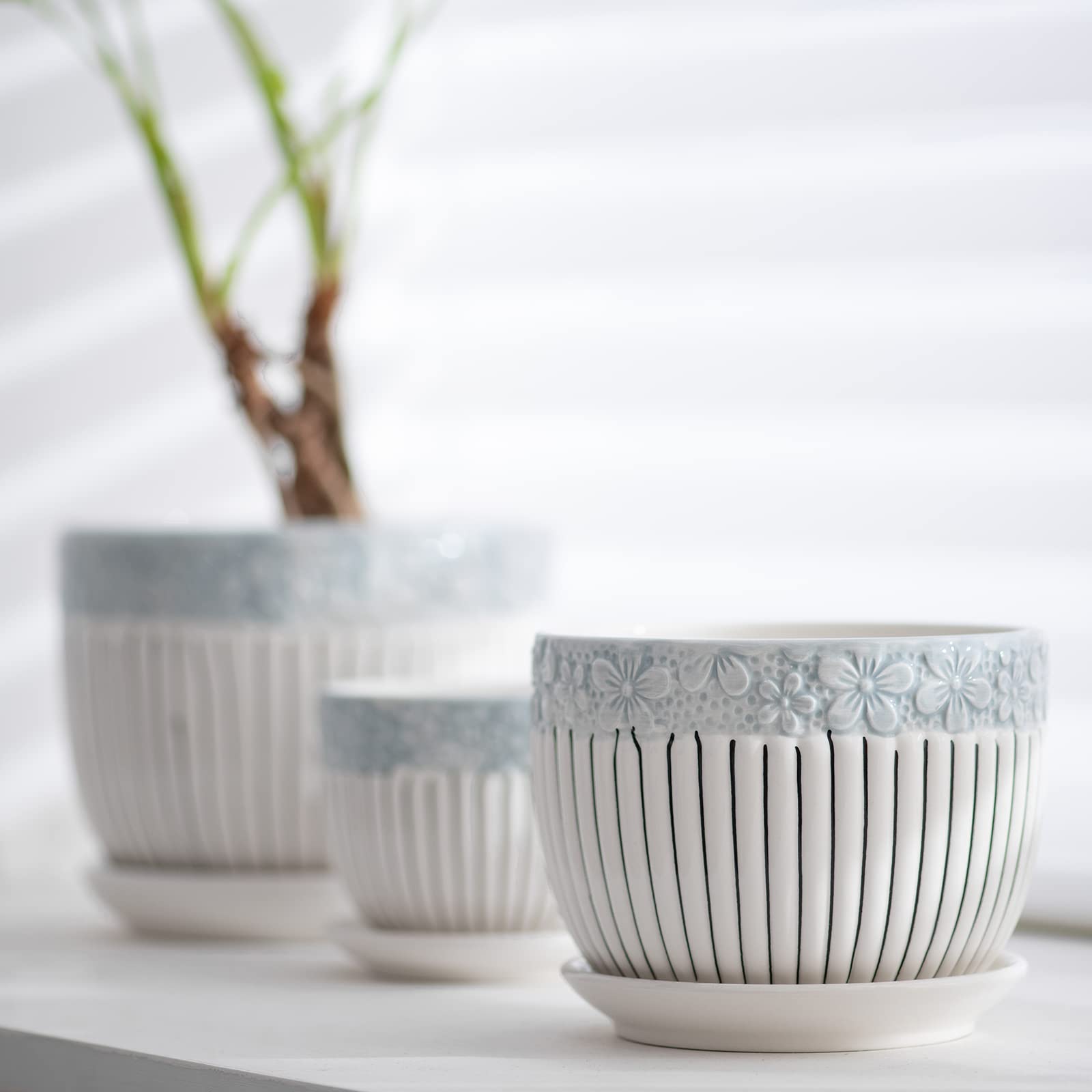 Ton Sin Gray Flower Pots Set of 3 in gift packaging