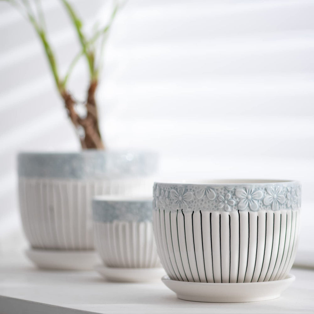 Ton Sin Gray Flower Pots Set of 3 in gift packaging