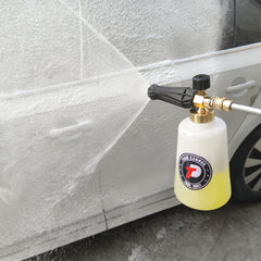 Tool Daily Foam Cannon with soap in container