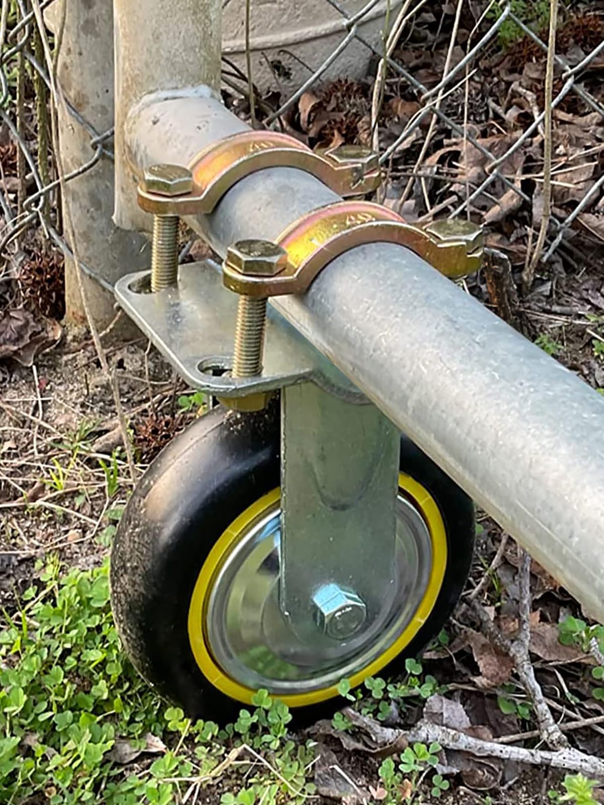 TOOPTATE 6-inch gate wheel front view with clamps
