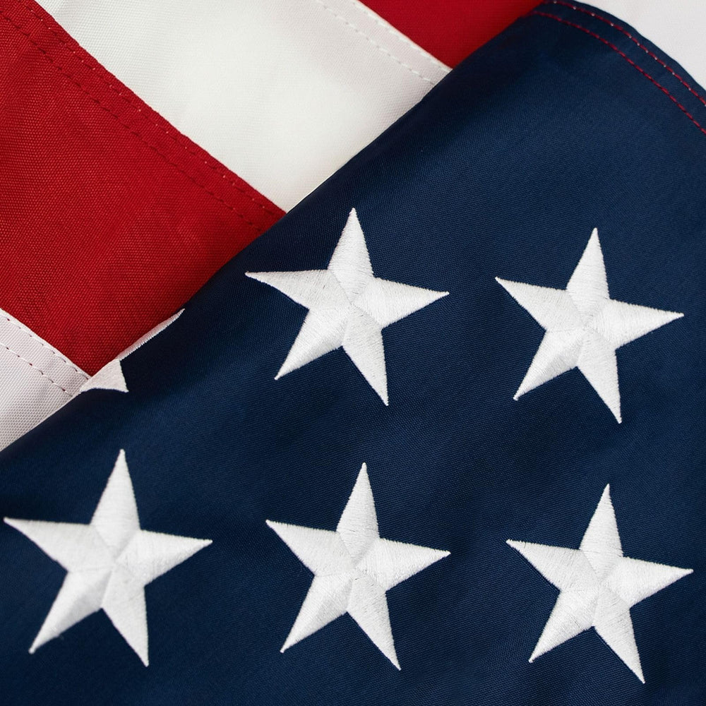 TOPFLAGS 4x6 American Flag front view with vibrant colours