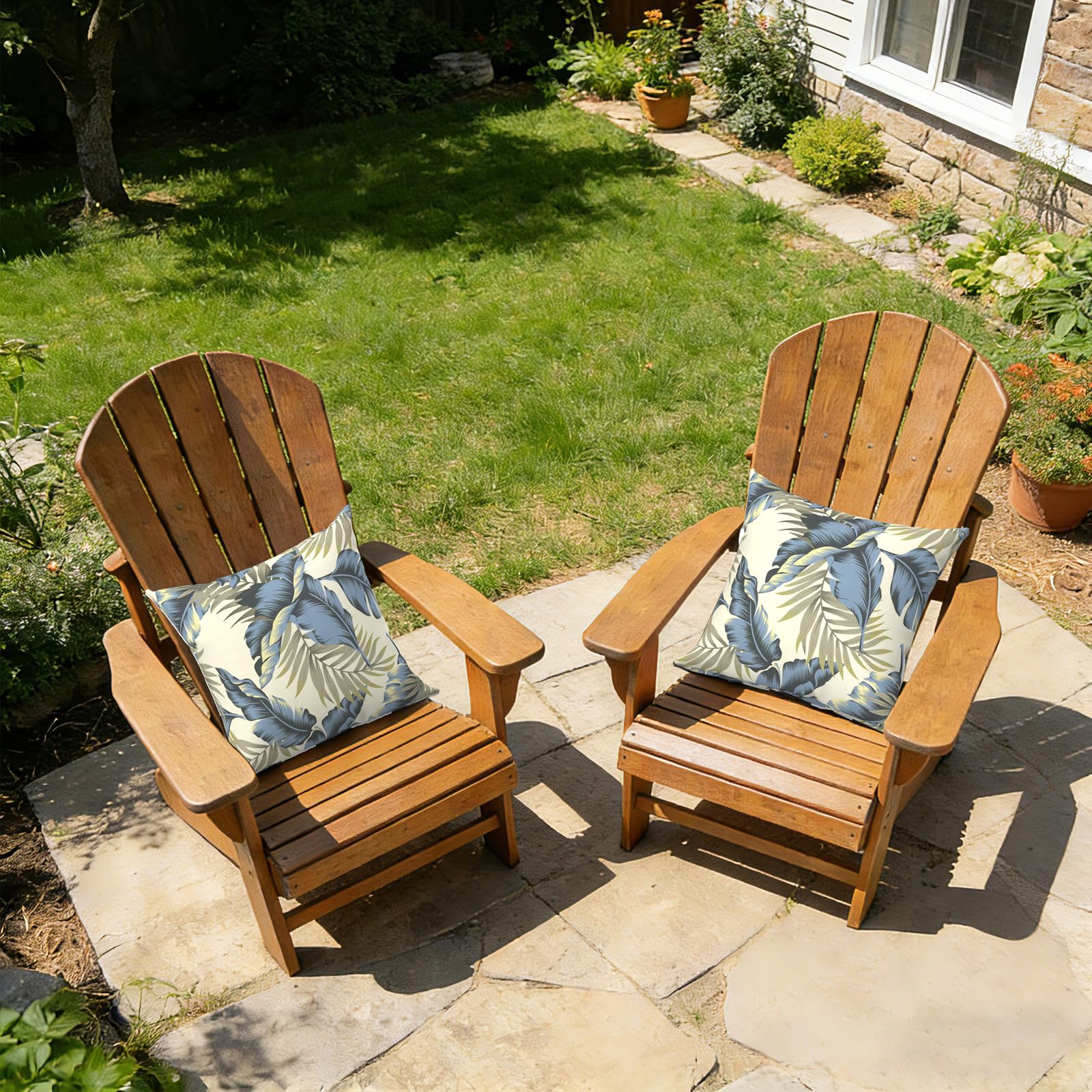 TWLEAR Outdoor Throw Pillow Lush Palm Blue side view