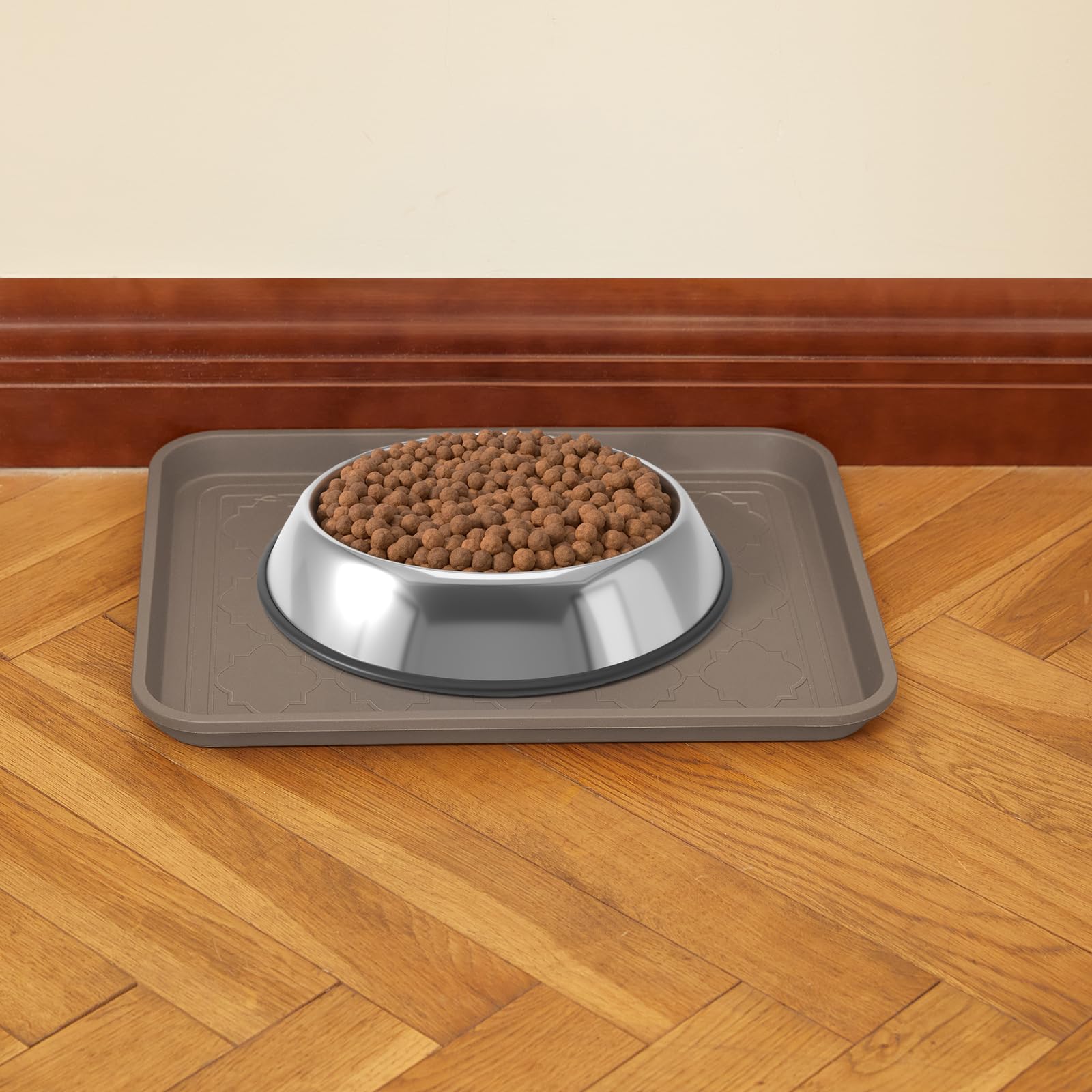 Two PETABBY Boot Trays stacked showing versatility