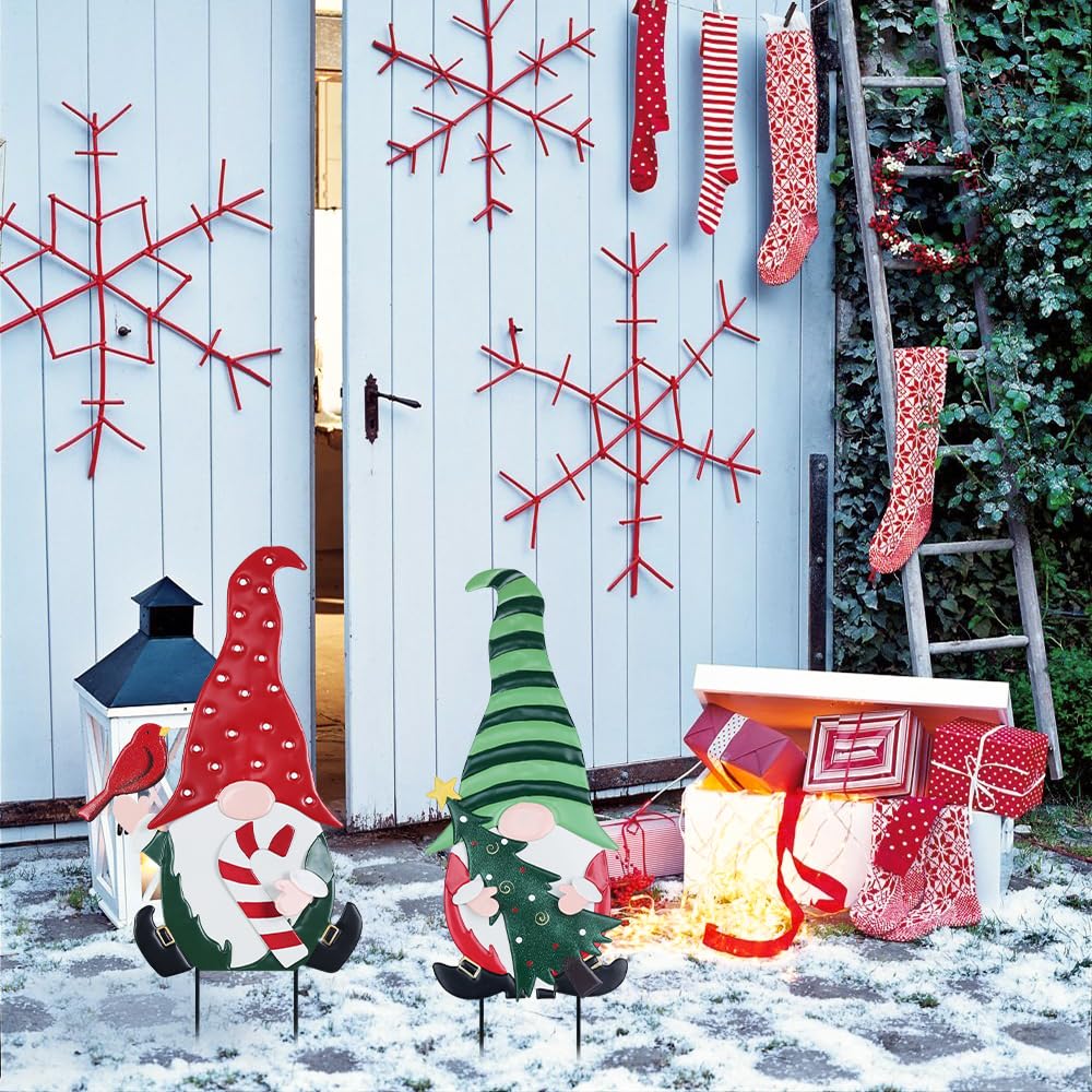 Two YEAHOME gnomes in outdoor setting
