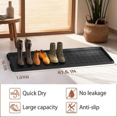 UltraLegend Boot Mat with horsehair brush included