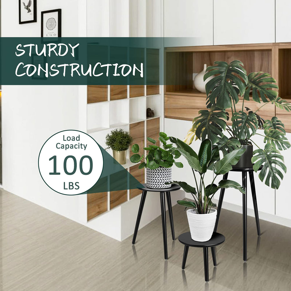Uneedem stand with a flower pot on top