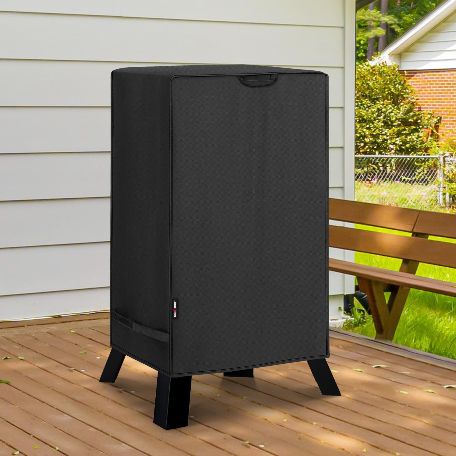 Unicook smoker cover packaging display