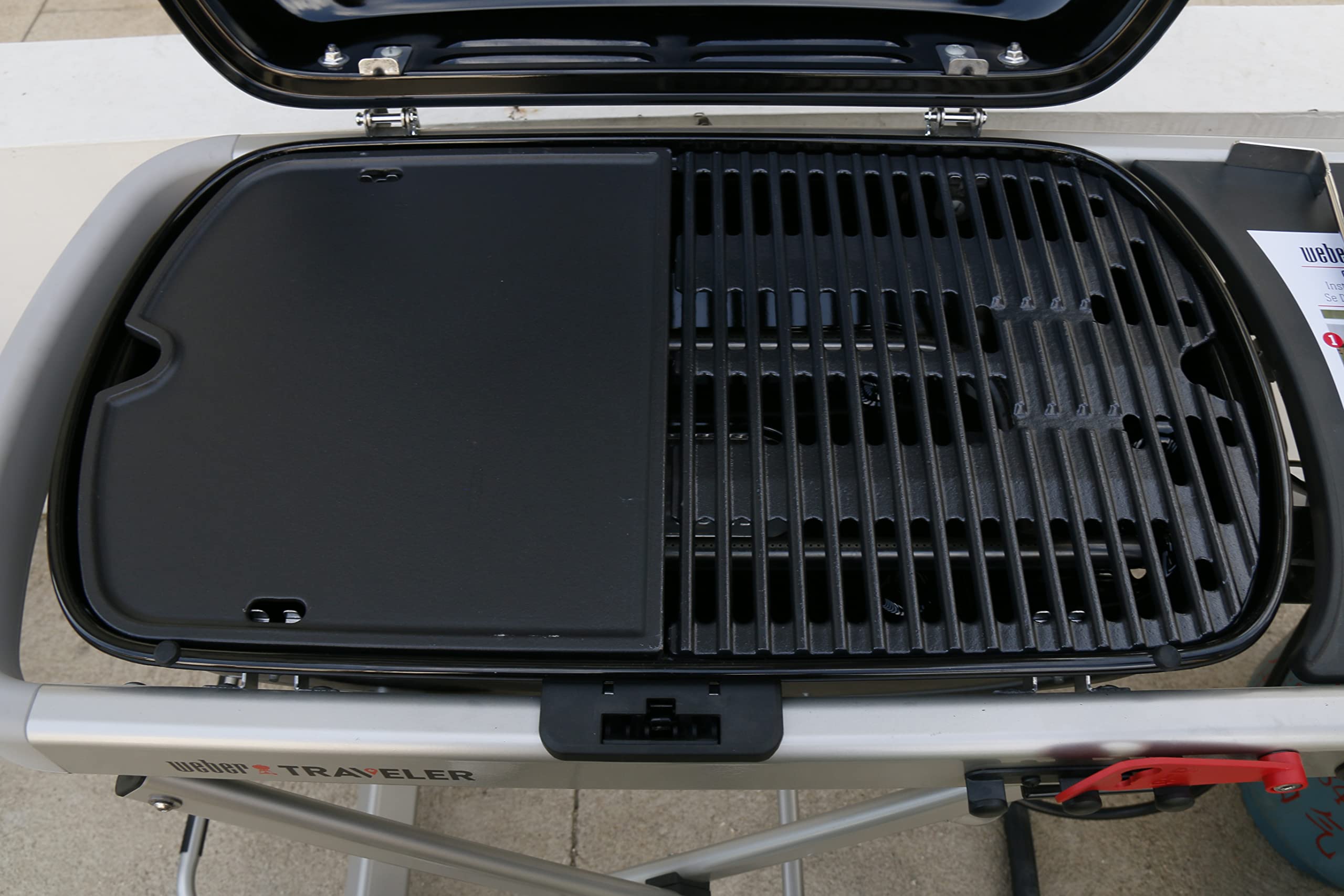 Uniflasy Cast Iron Griddle Plate showing grease holes