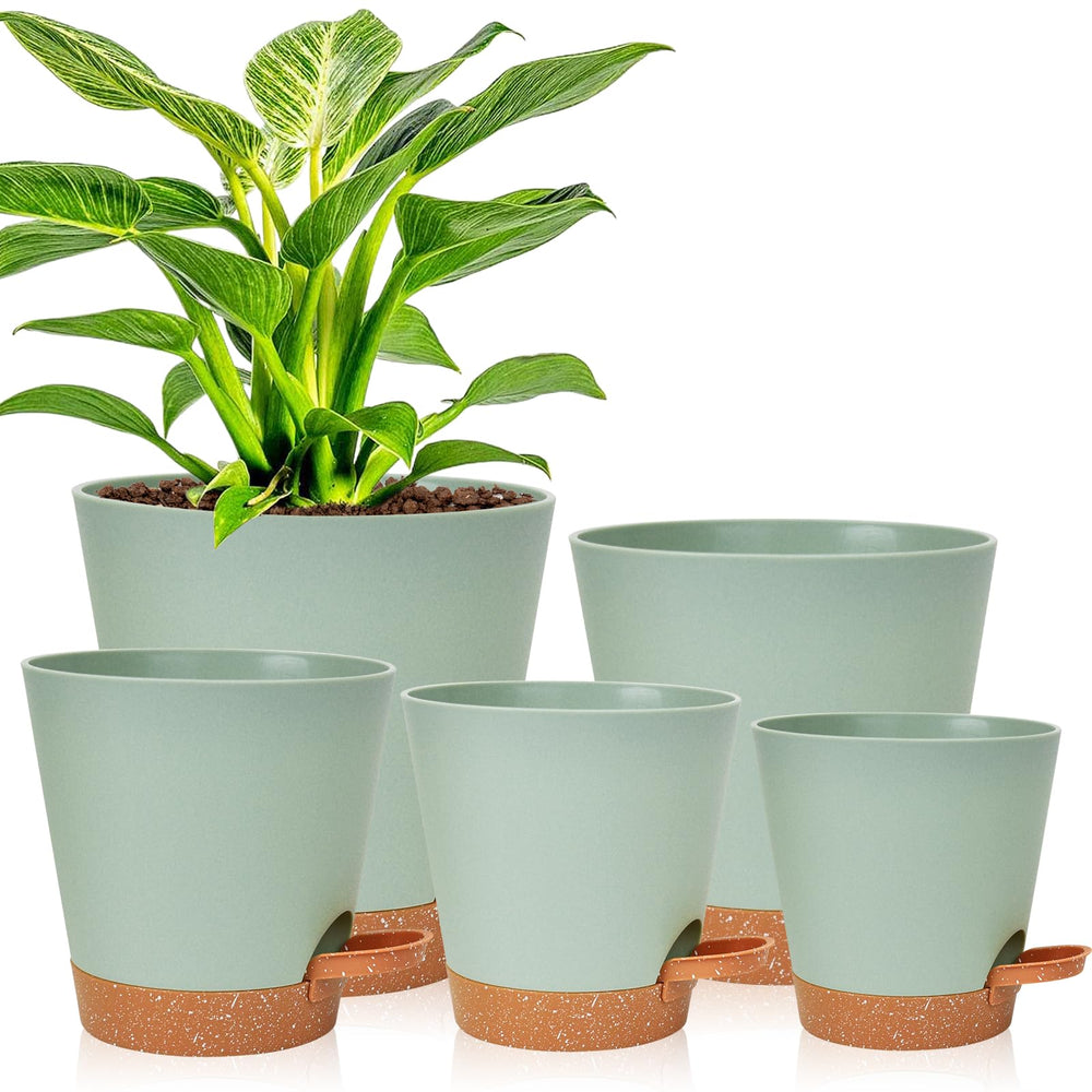Vanslogreen self watering planters set with five sizes in green