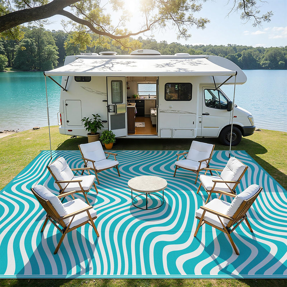 Vaukki outdoor rug 9x12 teal striped detail