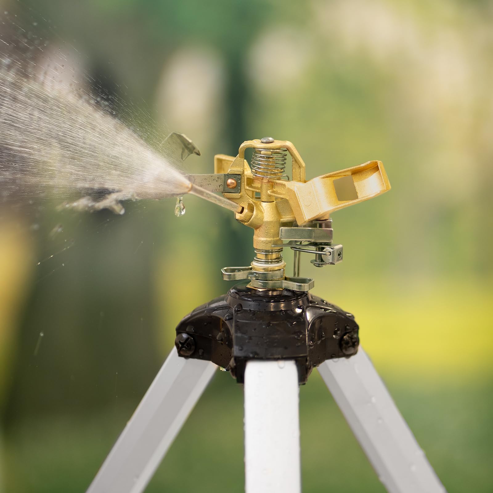 VEVOR Tripod Sprinkler packed for storage
