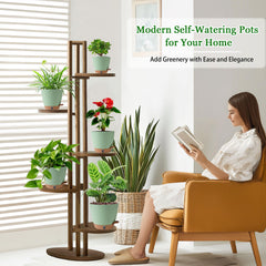 Visible water level window on Fielda self watering pot