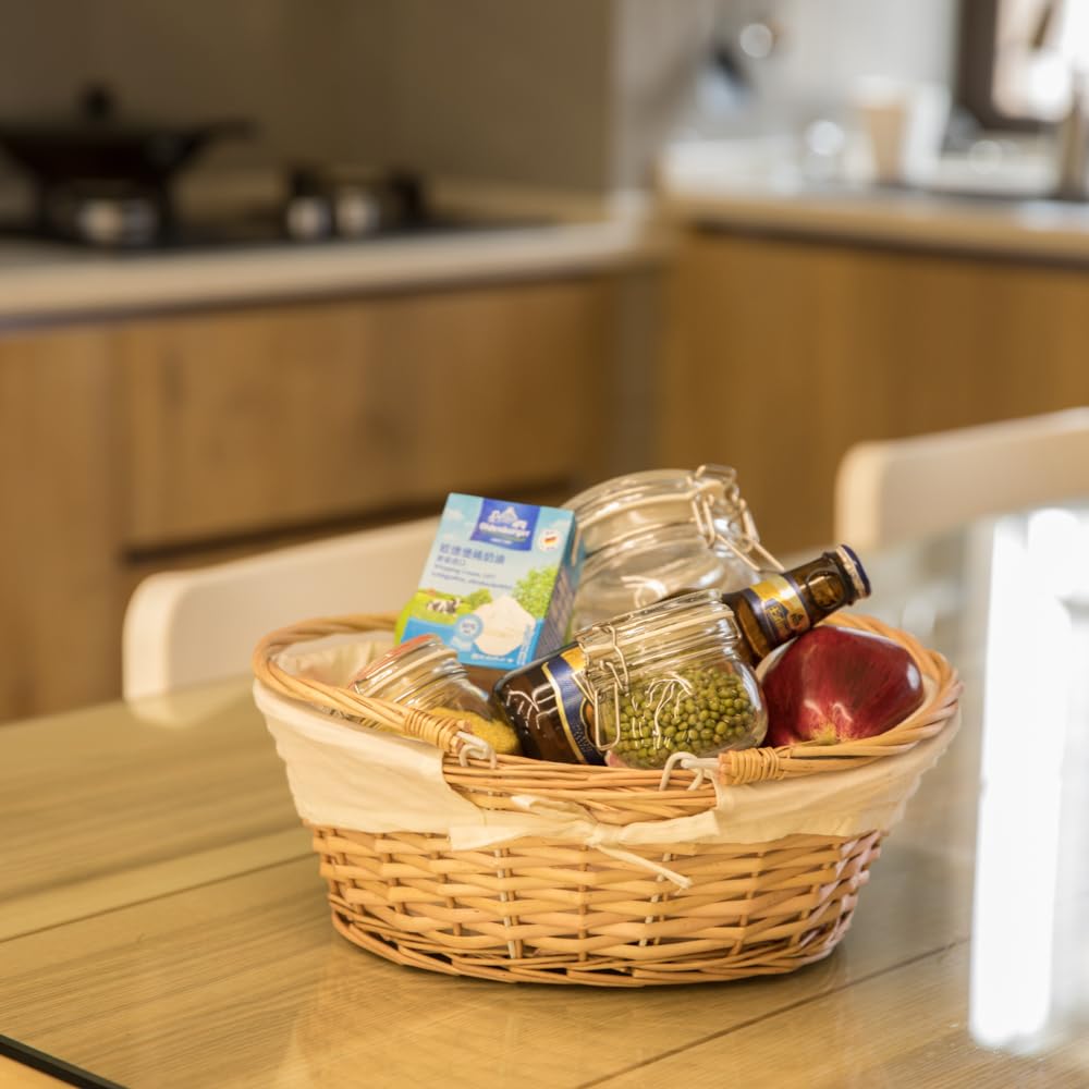 VW Vintiquewise basket filled with gifts