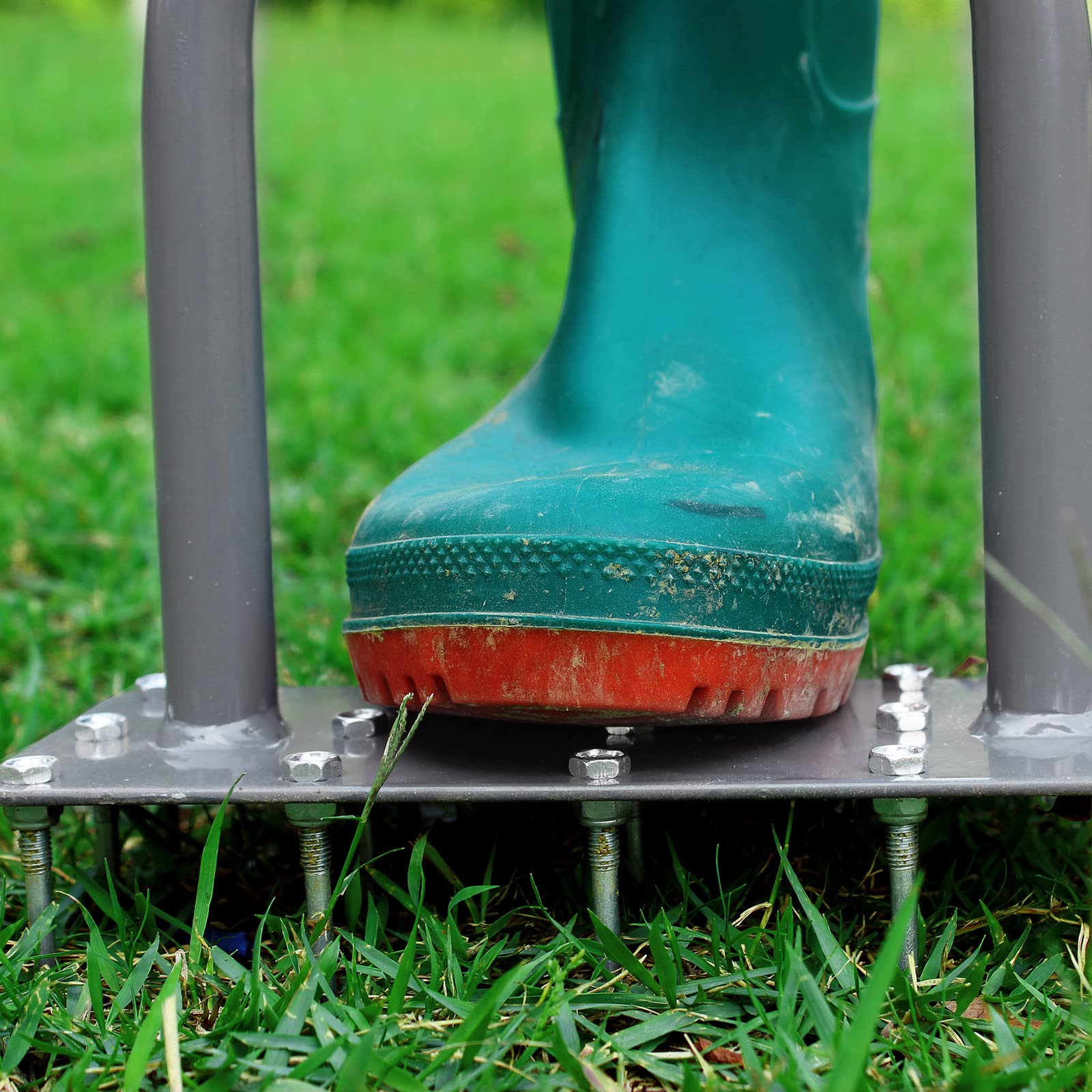 Walensee Manual Lawn Aerator Tool packaging