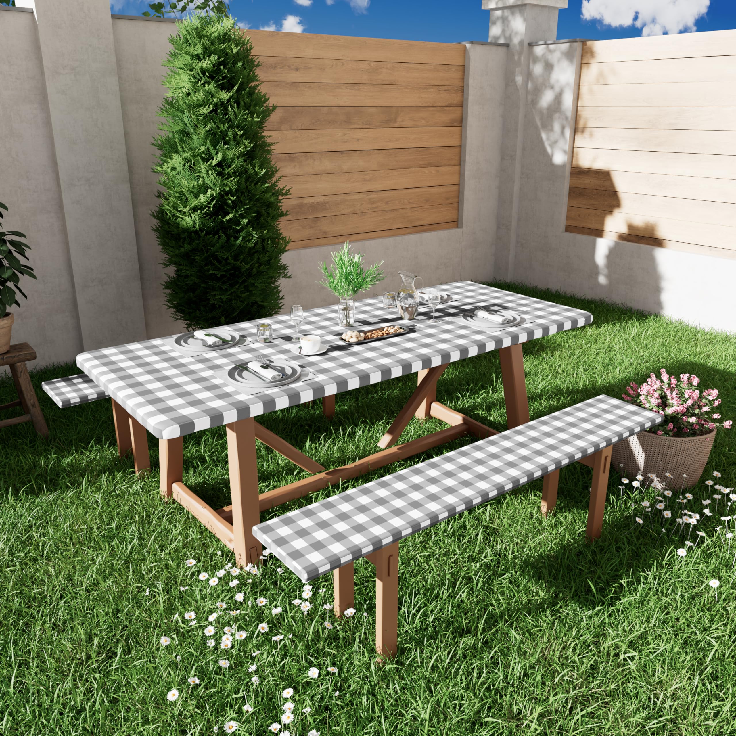 Waterproof surface of Smiry picnic table cover with droplets