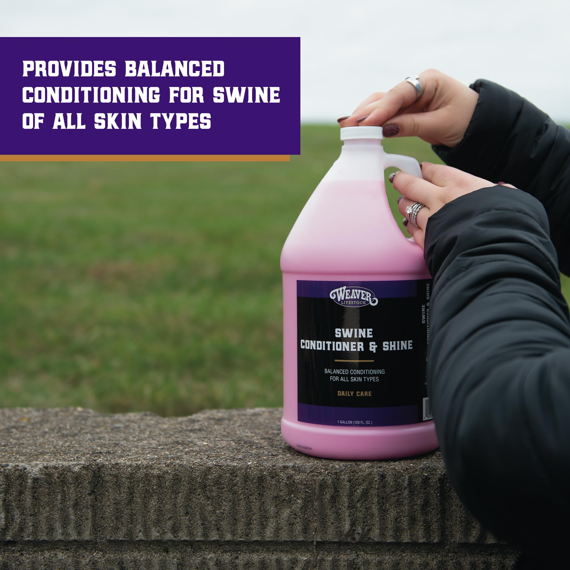 Weaver Livestock Swine Conditioner 1 Gallon back view