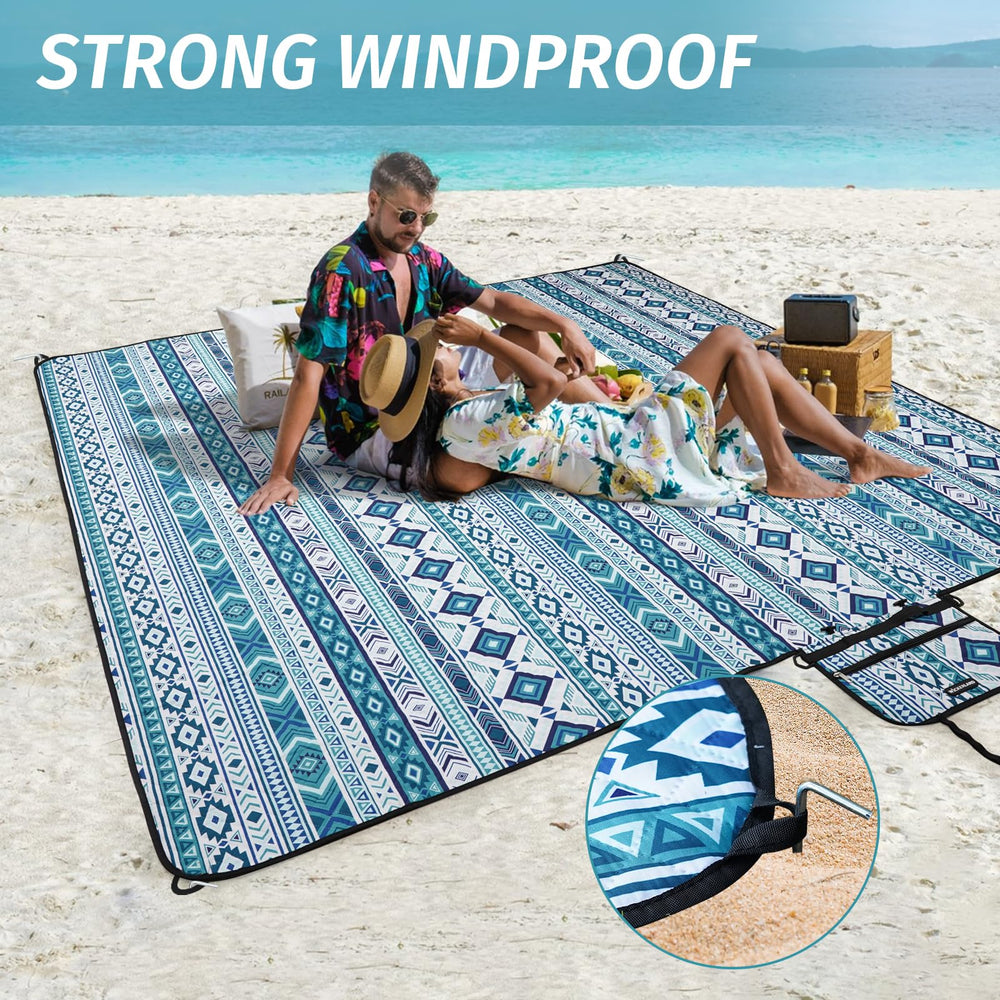 WICKERLAND Picnic Blanket with stakes for securing