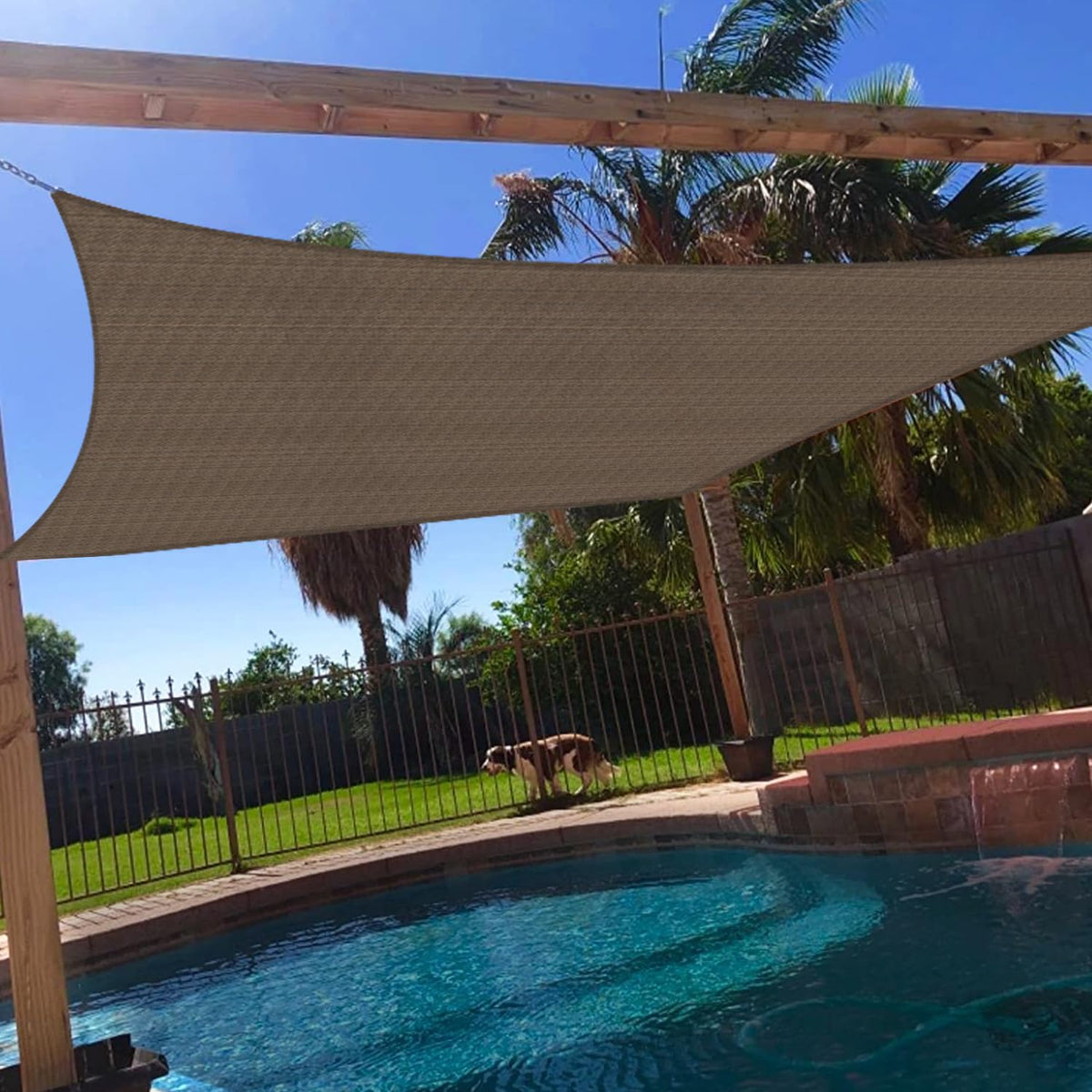 Windscreen4less 18' x 18' brown sun shade sail front view