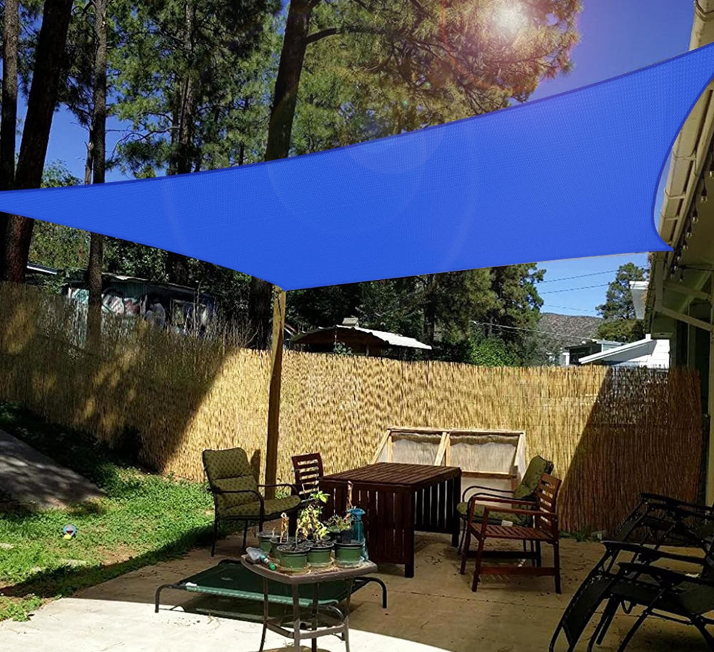 Windscreen4less shade sail blue showing reinforced stitching