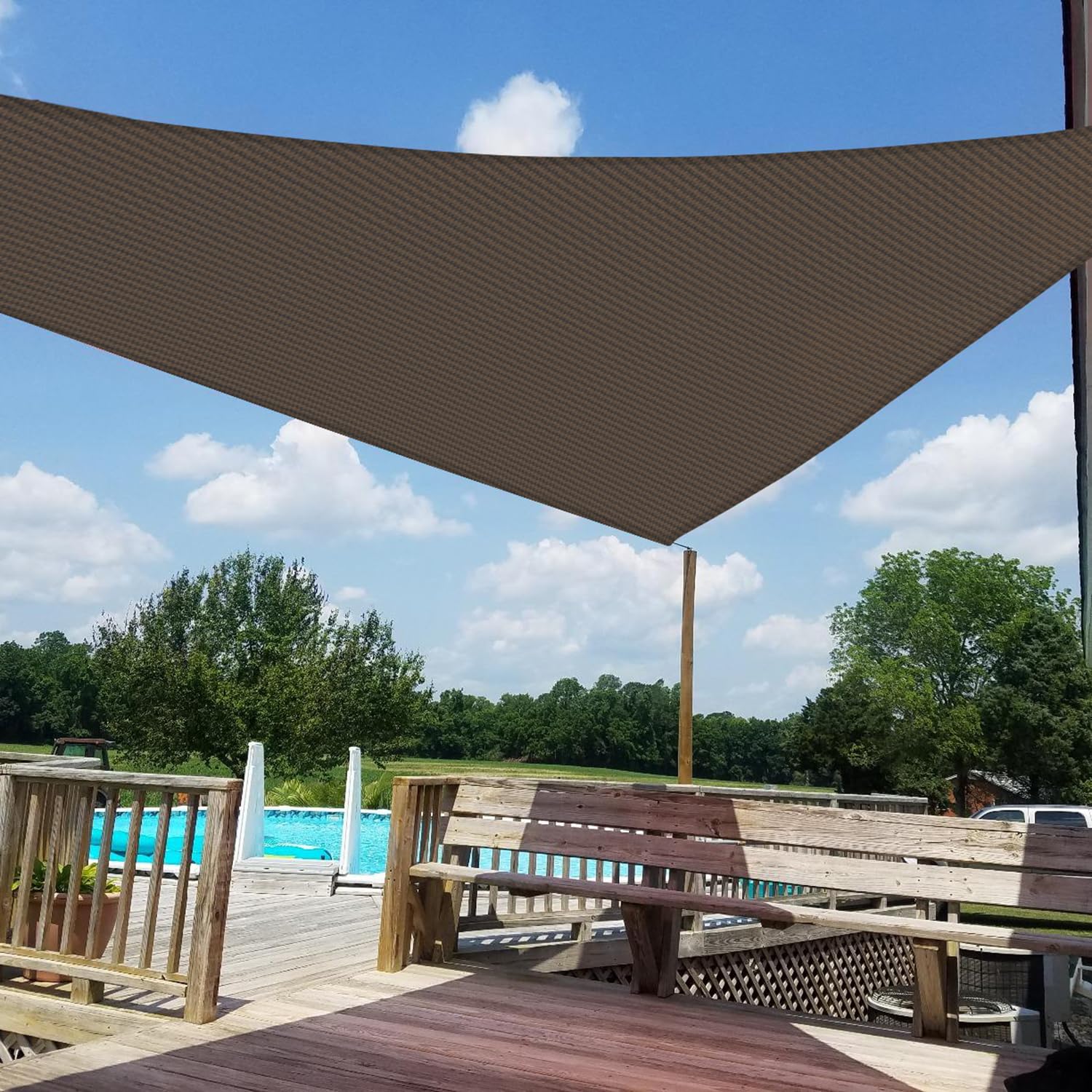 Windscreen4less Sun Shade Sail on patio