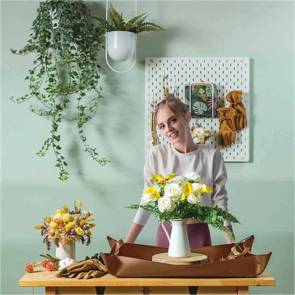 WondMall Plant Repotting Mat with cleaning supplies
