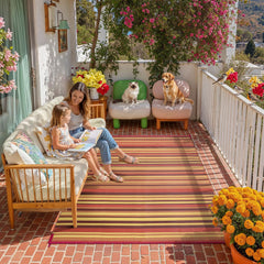 WondRg Outdoor Plastic Straw Rug 5' x 8' Red/Orange Stripe side view