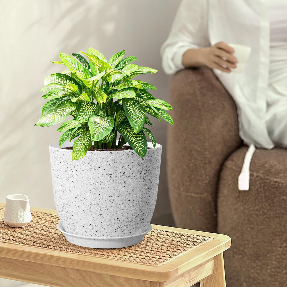 WSMKSZ 9-inch plant pot speckled white side view