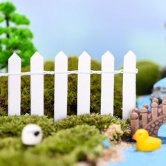 XFGSYXS Mini Fairy Garden Fence with succulent plants