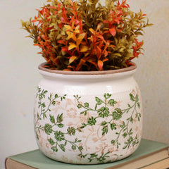 Xiaan Jiaju Vintage Ceramic Vase close-up of texture