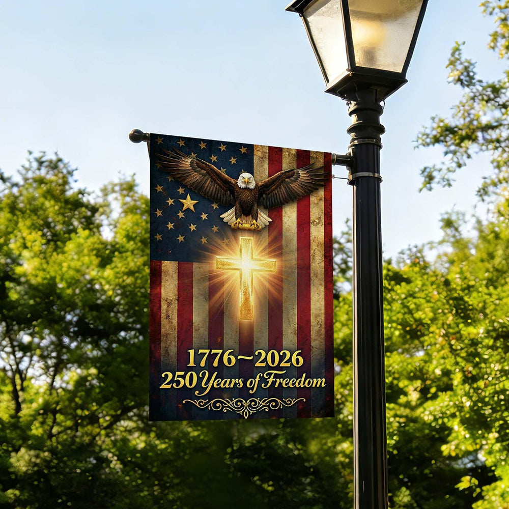 XINNK 250 Anniversary USA Garden Flag with vibrant blue colour against green grass