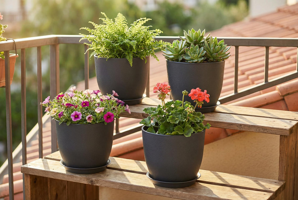 XQSHPDM plant pots with various plants in a garden