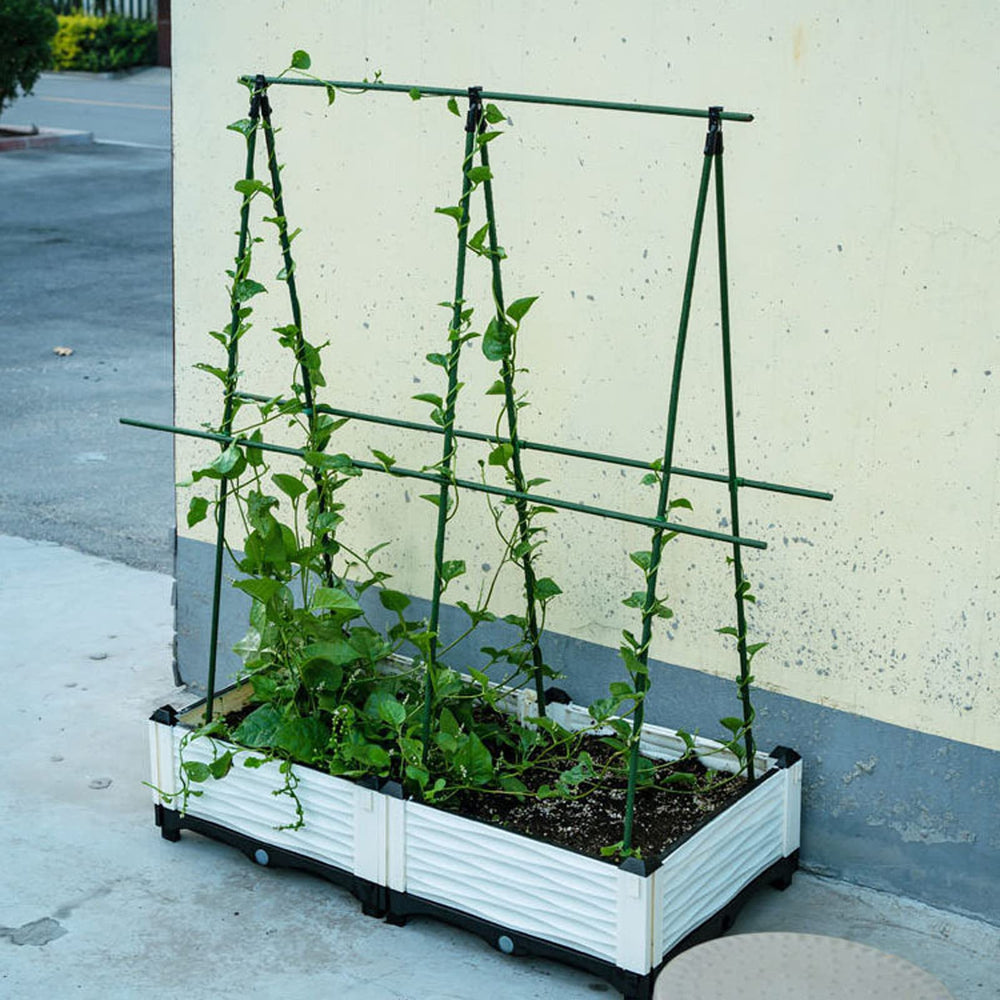 Xuwzenkl garden stakes with protective coating in garden