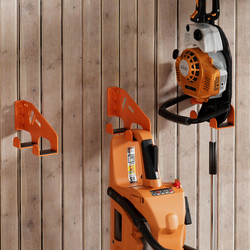 XZHXFX Chainsaw Hanger with chainsaw mounted