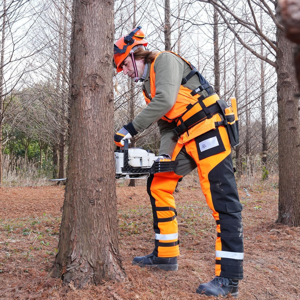 YARDMARIS Chainsaw Chaps laid flat to show size