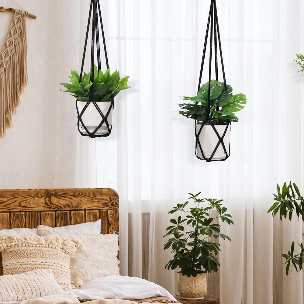 YIBOT Macrame Plant Hanger 35 Inch Black close-up detail