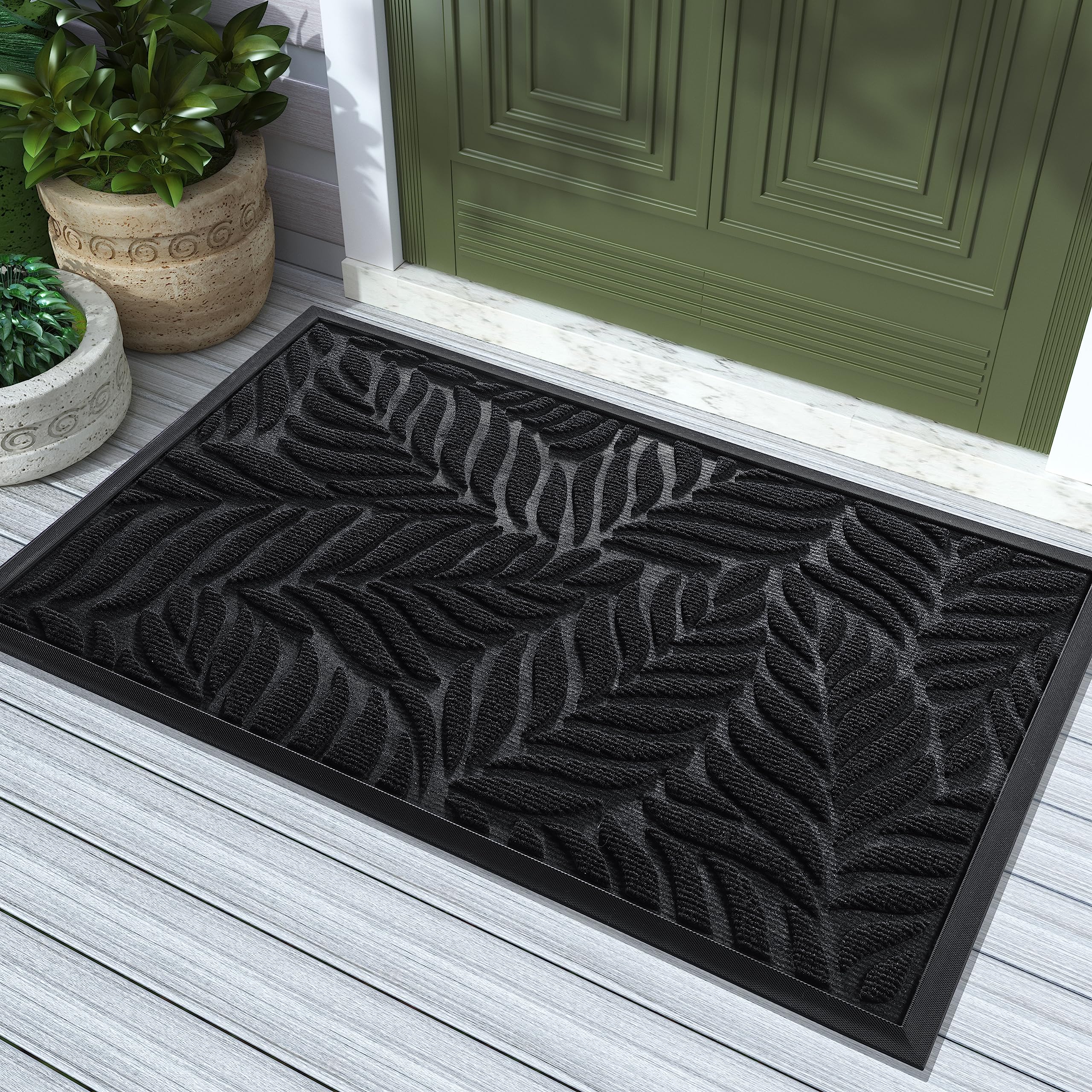 Yimobra front door mat black design with groove pattern