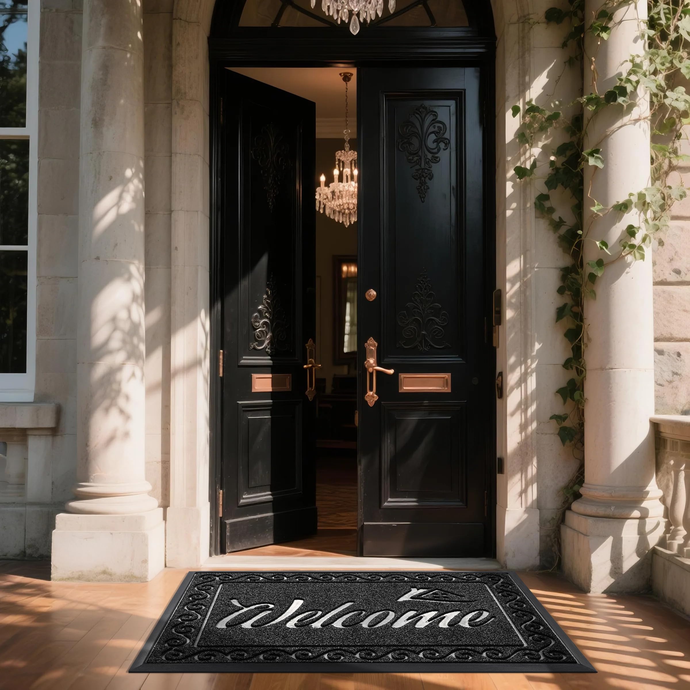 Yimobra Welcome Mat black rubber backing close-up