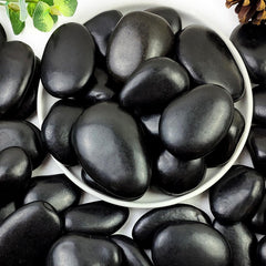 YISZM 5lbs Black Pebbles front view showcasing smooth surface