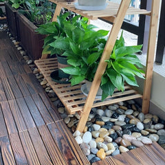 YISZM 5lbs pebbles displayed in a garden setting