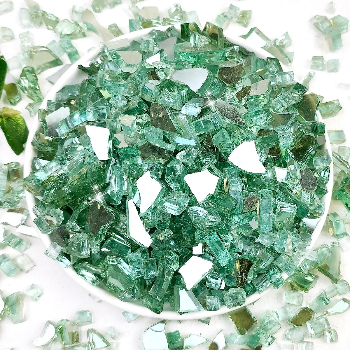 YISZM Fire Glass 1/4 inch light green reflective glass rocks front view
