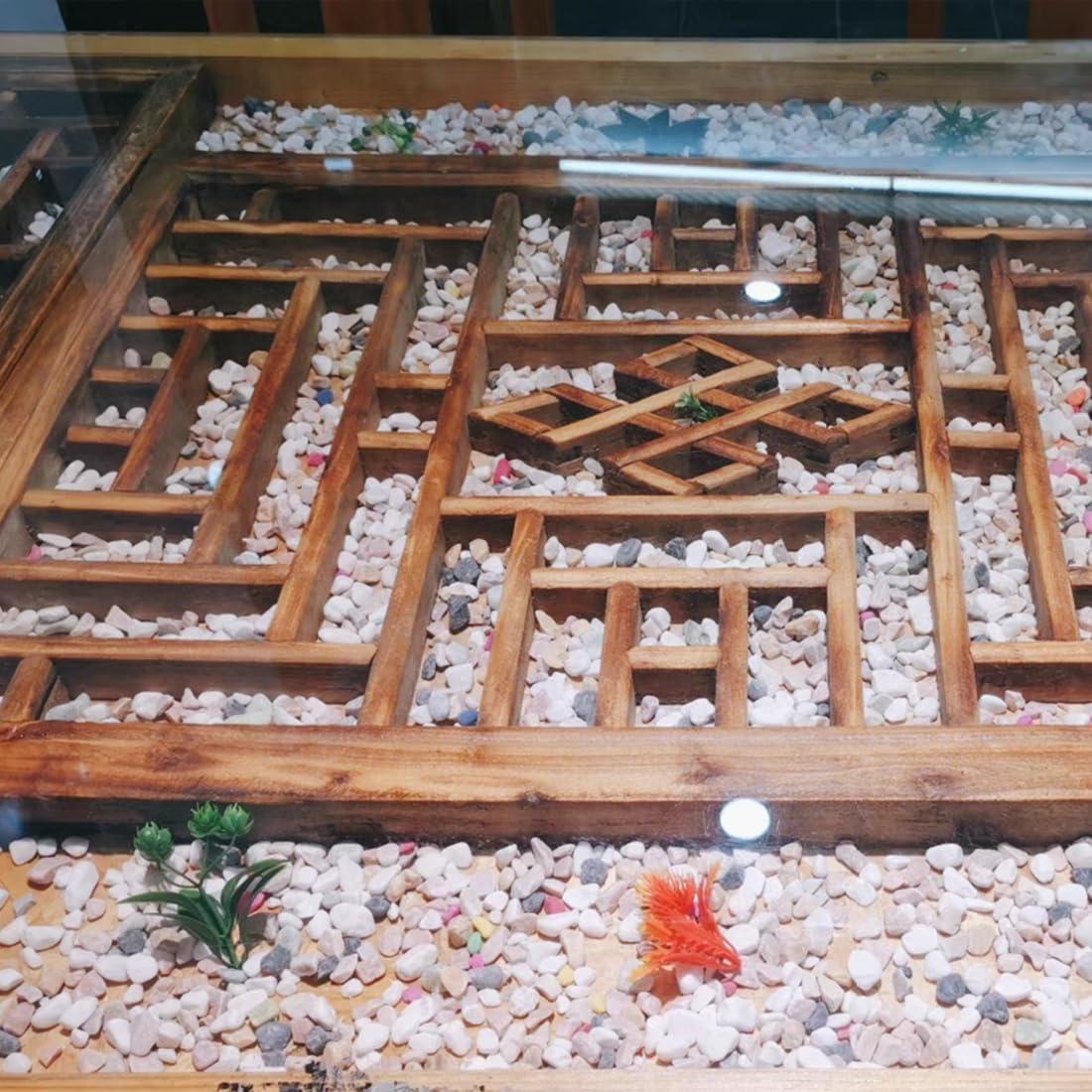 YISZM gravel pebbles used in an aquarium setting