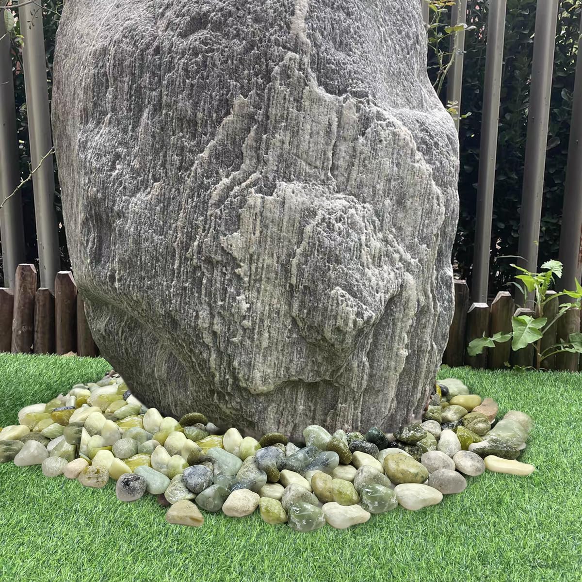 YISZM jade pebbles used as vase filler