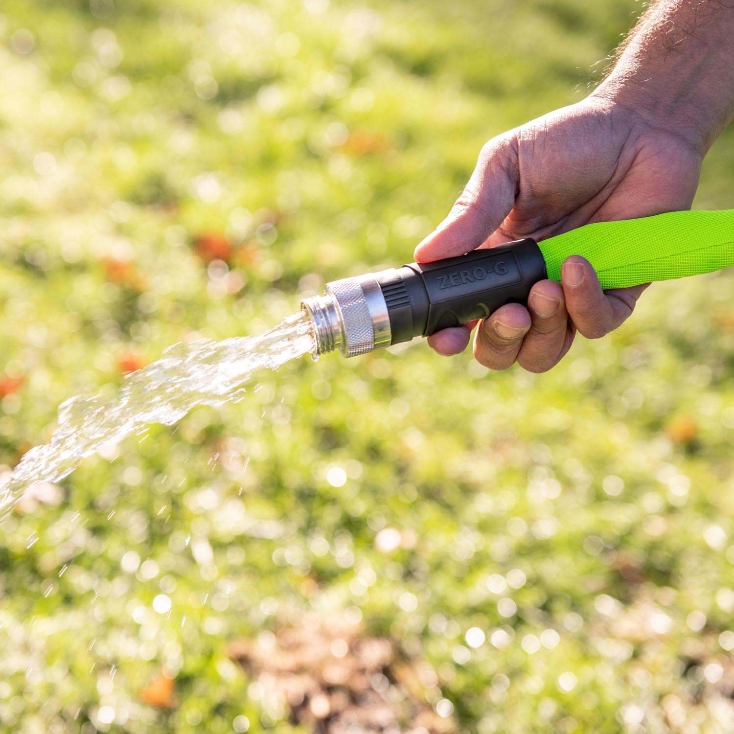 zero-G hose with water flowing